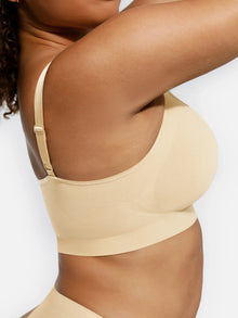 EVERENZA Seamless Wireless Bra – Butter Cream